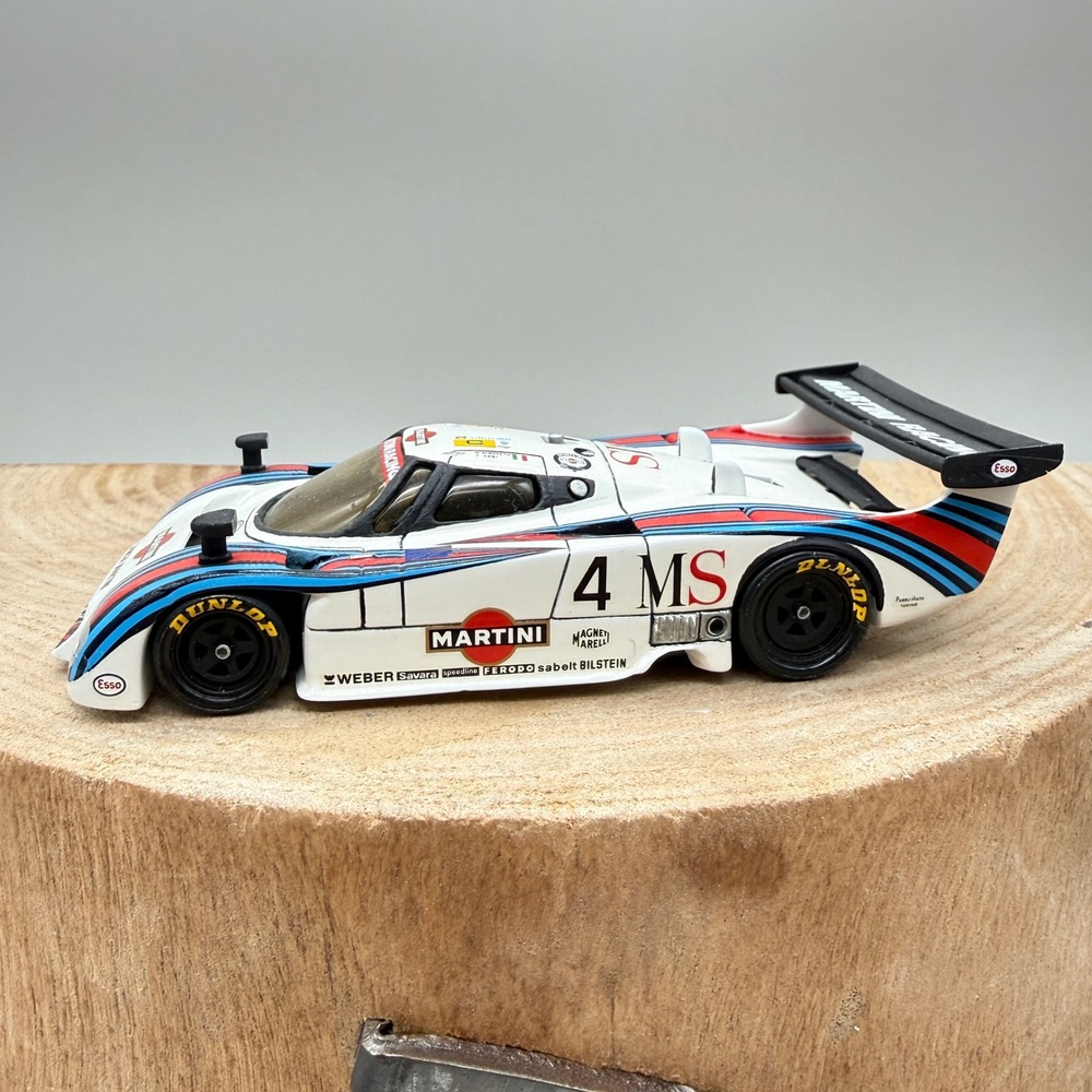 Lancia Martini LC1 Group C Resin Record Model Car 1:43 Le Mans Alboreto Fabi